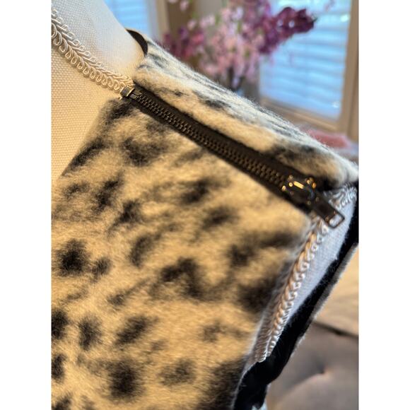 MSRP $140 NWOT Line and Dot Wool Revolve Vest Size L | SAME DAY SHP - Picture 3 of 6